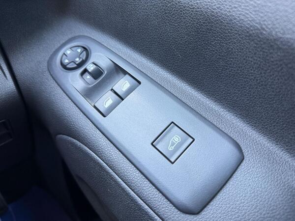 Peugeot Partner 1.5 BlueHDi 950 Professional Premium Long Panel Van LWB Euro 6 6dr