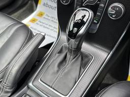 Volvo V40 2.0 D3 R-Design Edition Auto Euro 6 (s/s) 5dr at 30th