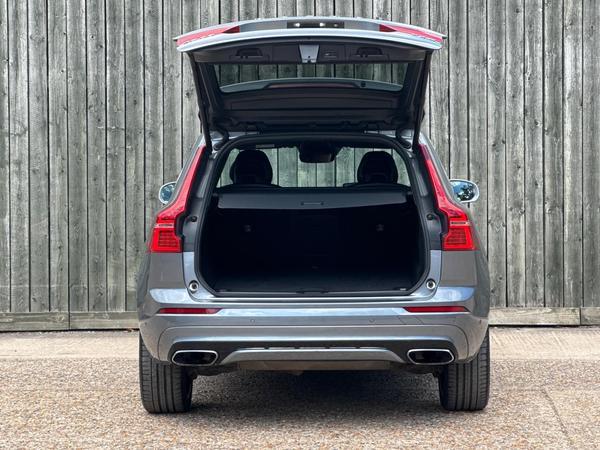 Volvo XC60 2.0 T5 R-Design Auto AWD Euro 6 (s/s) 5dr