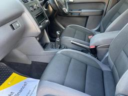 Volkswagen Touran 1.6 TDI SE Euro 5 5dr at 37th