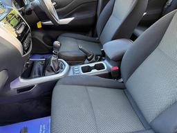 Nissan Navara 2.3 dCi Acenta 4WD Euro 6 (s/s) 4dr at 17th