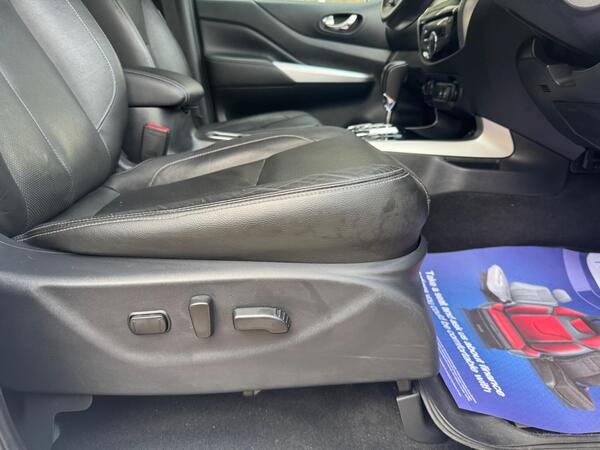 Nissan Navara 2.3 dCi Tekna Auto 4WD Euro 6 4dr