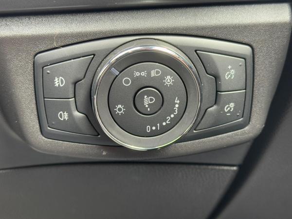 Ford Mondeo 2.0 TDCi Titanium Edition Euro 6 (s/s) 5dr