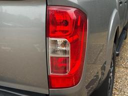 Nissan Navara 2.3 dCi N-Guard Auto 4WD Euro 6 4dr at 44th