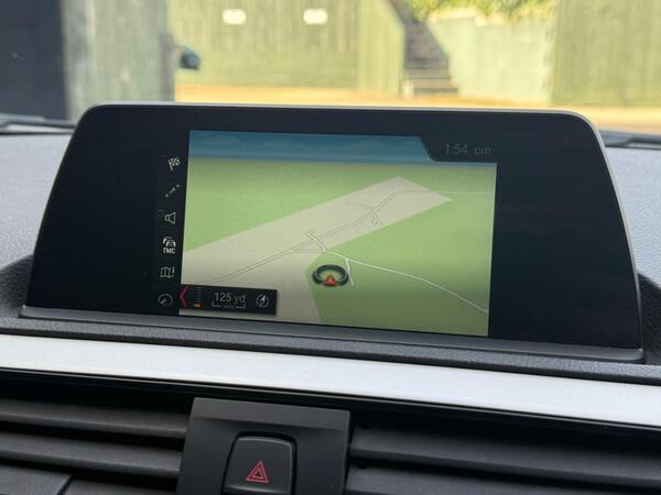 BMW 1 Series 1.5 118i SE Auto Euro 6 (s/s) 3dr