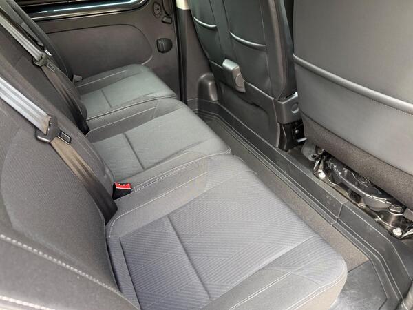 Renault Trafic 2.0 dCi ENERGY 30 Sport Nav Crew Van LWB Euro 6 (s/s) 6dr