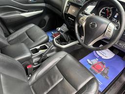 Nissan Navara 2.3 dCi Tekna 4WD Euro 6 (s/s) 4dr at 2th