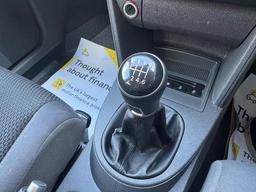 Volkswagen Touran 1.6 TDI SE Euro 5 5dr at 7th