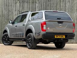 Nissan Navara 2.3 dCi N-Guard Auto 4WD Euro 6 4dr at 11th