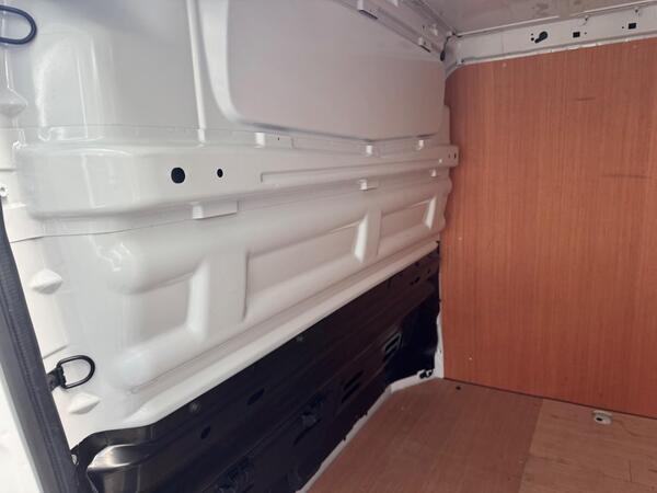 Nissan Primastar 2.0 dCi 30 Tekna L2 H1 Euro 6 (s/s) 5dr