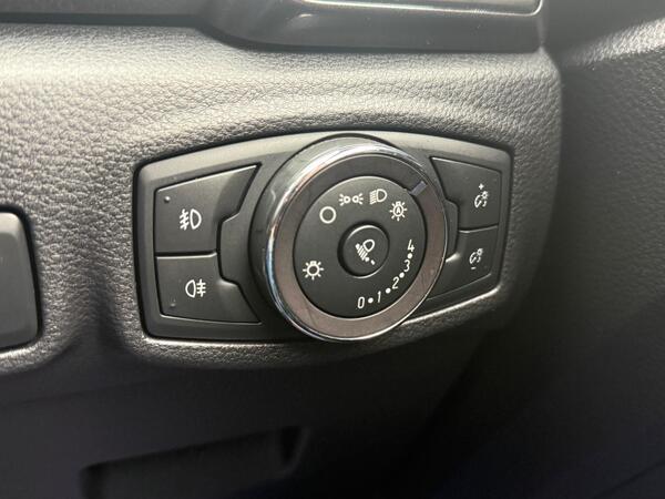 Ford Ranger 3.2 TDCi Wildtrak 4WD Euro 6 (s/s) 4dr