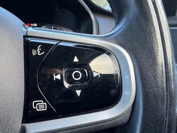 Volvo XC90 2.0 D5 PowerPulse Inscription Auto 4WD Euro 6 (s/s) 5dr