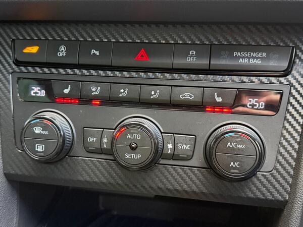 SEAT Leon 2.0 TSI Cupra 290 Lux DSG Euro 6 (s/s) 5dr