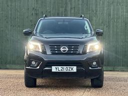Nissan Navara 2.3 dCi N-Guard Auto 4WD Euro 6 4dr at 4th