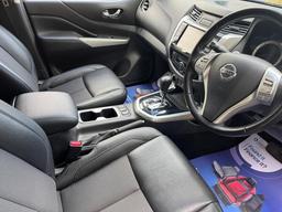 Nissan Navara 2.3 dCi N-Guard Auto 4WD Euro 6 4dr at 4th