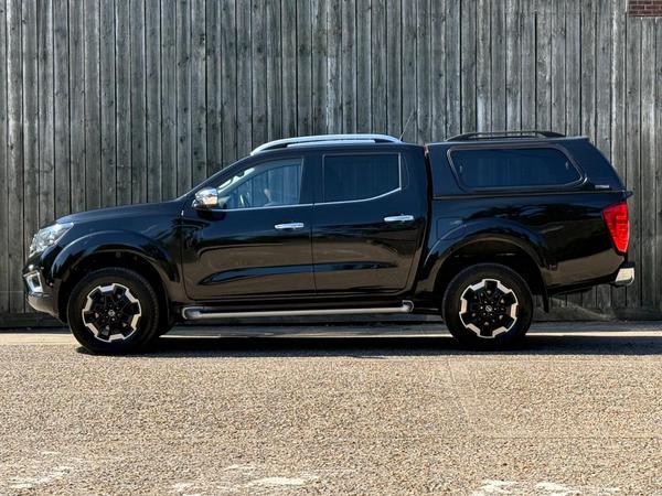 Nissan Navara 2.3 dCi Tekna 4WD Euro 6 (s/s) 4dr