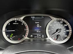 Nissan Navara 2.3 dCi Tekna Auto 4WD Euro 6 4dr at 20th