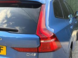 Volvo XC60 2.0 D4 R-Design Auto Euro 6 (s/s) 5dr at 47th