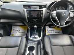 Nissan Navara 2.3 dCi N-Guard Auto 4WD Euro 6 4dr at 2th