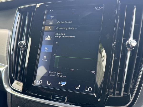 Volvo V90 2.0 D4 R-Design Auto Euro 6 (s/s) 5dr