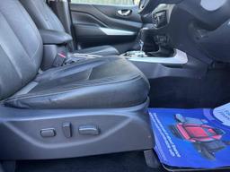 Nissan Navara 2.3 dCi Tekna Auto 4WD Euro 6 4dr at 29th