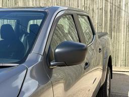 Nissan Navara 2.3 dCi Acenta 4WD Euro 6 (s/s) 4dr at 39th