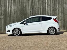 Ford Fiesta 1.0T EcoBoost Zetec S Euro 5 (s/s) 3dr at 14th