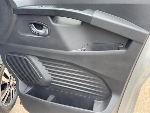 Renault Trafic 2.0 dCi Blue 30 Extra Sport LWB Euro 6 (s/s) 5dr