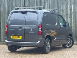 Peugeot Partner 1.5 BlueHDi 1000 Asphalt Premium Standard Panel Van SWB Euro 6 5dr at 10th