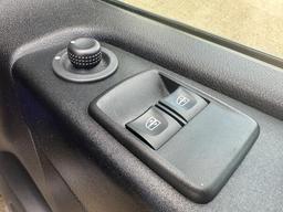 Renault Trafic 2.0 dCi ENERGY 30 Black Edition EDC LWB Standard Roof Euro 6 (s/s) 5dr at 29th