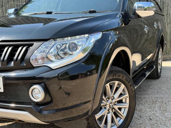 Mitsubishi L200 2.4 DI-D DC Barbarian Auto 4WD Euro 5 4dr