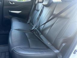 Nissan Navara 2.3 dCi Tekna 4WD Euro 6 (s/s) 4dr at 22th