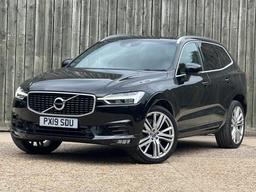 Volvo XC60 2.0 D4 R-Design Pro Auto AWD Euro 6 (s/s) 5dr at 8th