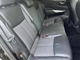 Nissan Navara 2.3 dCi N-Guard Auto 4WD Euro 6 4dr at 42th