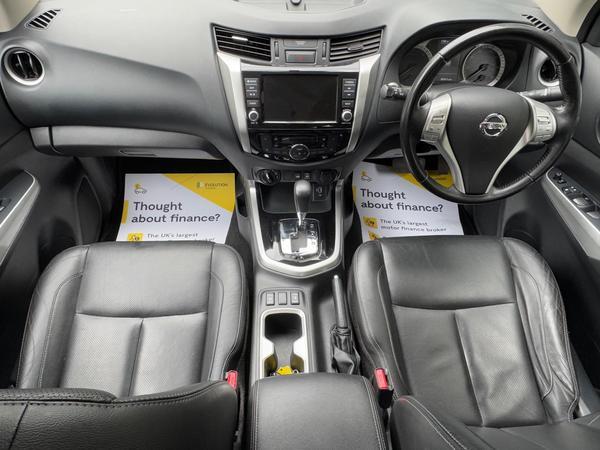 Nissan Navara 2.3 dCi Tekna Auto 4WD Euro 6 4dr