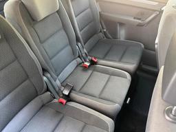 Volkswagen Touran 1.6 TDI SE Euro 5 5dr at 44th