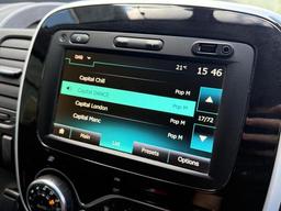 Renault Trafic 2.0 dCi ENERGY 28 Black Edition EDC SWB Standard Roof Euro 6 (s/s) 5dr at 15th