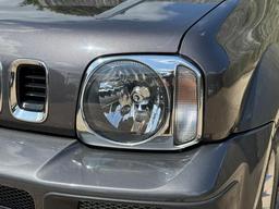 Suzuki Jimny 1.3 SZ4 3dr at 37th
