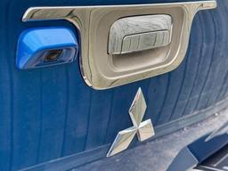 Mitsubishi L200 2.4 DI-D DC Barbarian 4WD Euro 6 4dr at 32th