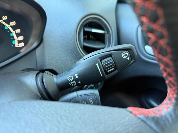 Ford Transit Courier 1.5 TDCi Sport L1 Euro 6 5dr