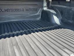Mitsubishi L200 2.4 DI-D DC Warrior 4WD Euro 6 4dr at 53th