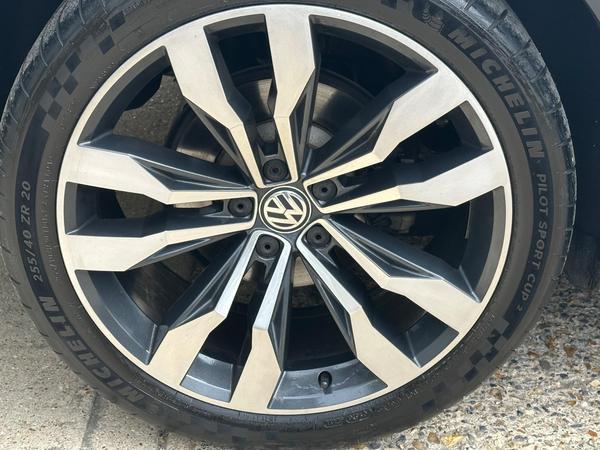 Volkswagen Tiguan 2.0 TDI R-Line DSG 4Motion Euro 6 (s/s) 5dr