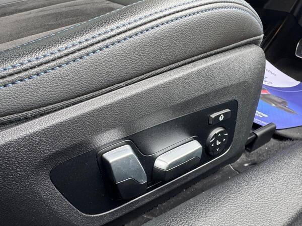 BMW 2 Series 2.0 220i M Sport Auto Euro 6 (s/s) 2dr