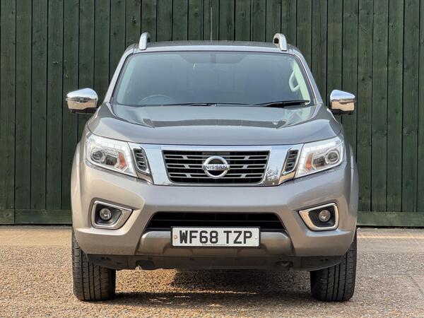 Nissan Navara 2.3 dCi Tekna Auto 4WD Euro 6 4dr