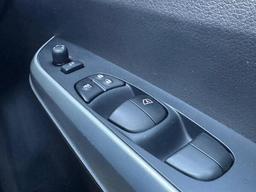 Nissan Navara 2.3 dCi Tekna Auto 4WD Euro 6 4dr at 43th