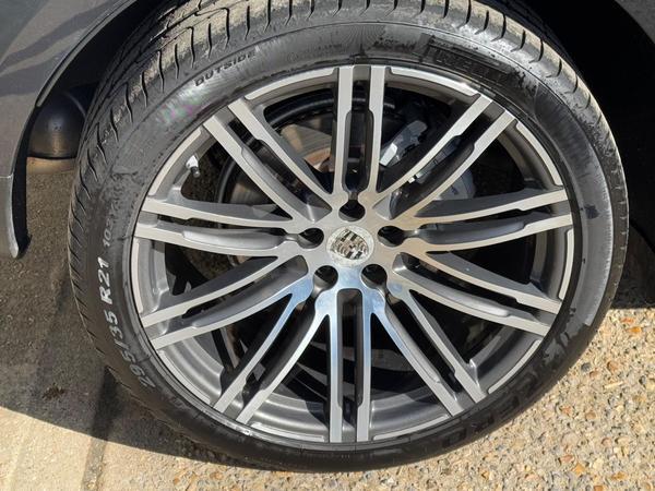 Porsche Macan 3.0 TD V6 S PDK 4WD Euro 6 (s/s) 5dr