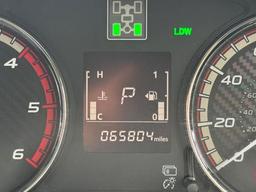 Mitsubishi L200 2.4 DI-D DC Barbarian Black Auto 4WD Euro 6 4dr (Roll Top) at 35th