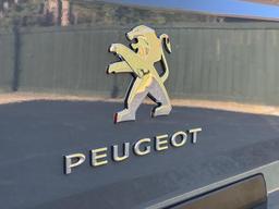 Peugeot Boxer 2.2 BlueHDi 335 Professional Premium + L2 H2 Euro 6 (s/s) 5dr at 53th