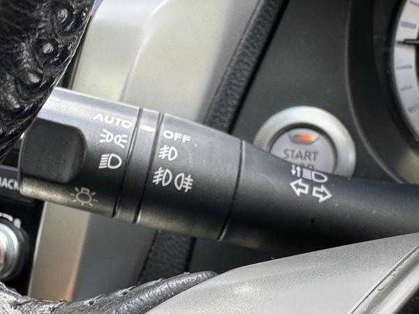 Nissan Navara 2.3 dCi N-Guard Auto 4WD Euro 6 4dr