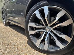 Volkswagen Tiguan 2.0 TDI R-Line DSG 4Motion Euro 6 (s/s) 5dr at 42th